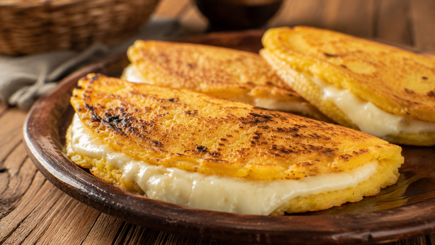 Cachapas con queso de mano: el olor a maíz que cambia toda la cocina Cachapas venezolanas con queso de mano
