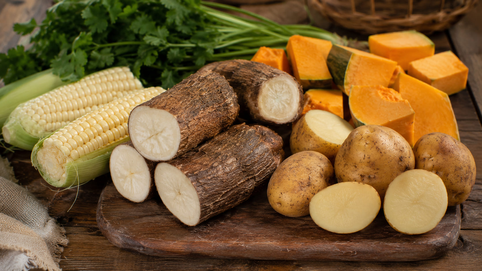 Verduras y yuca para hervido venezolano